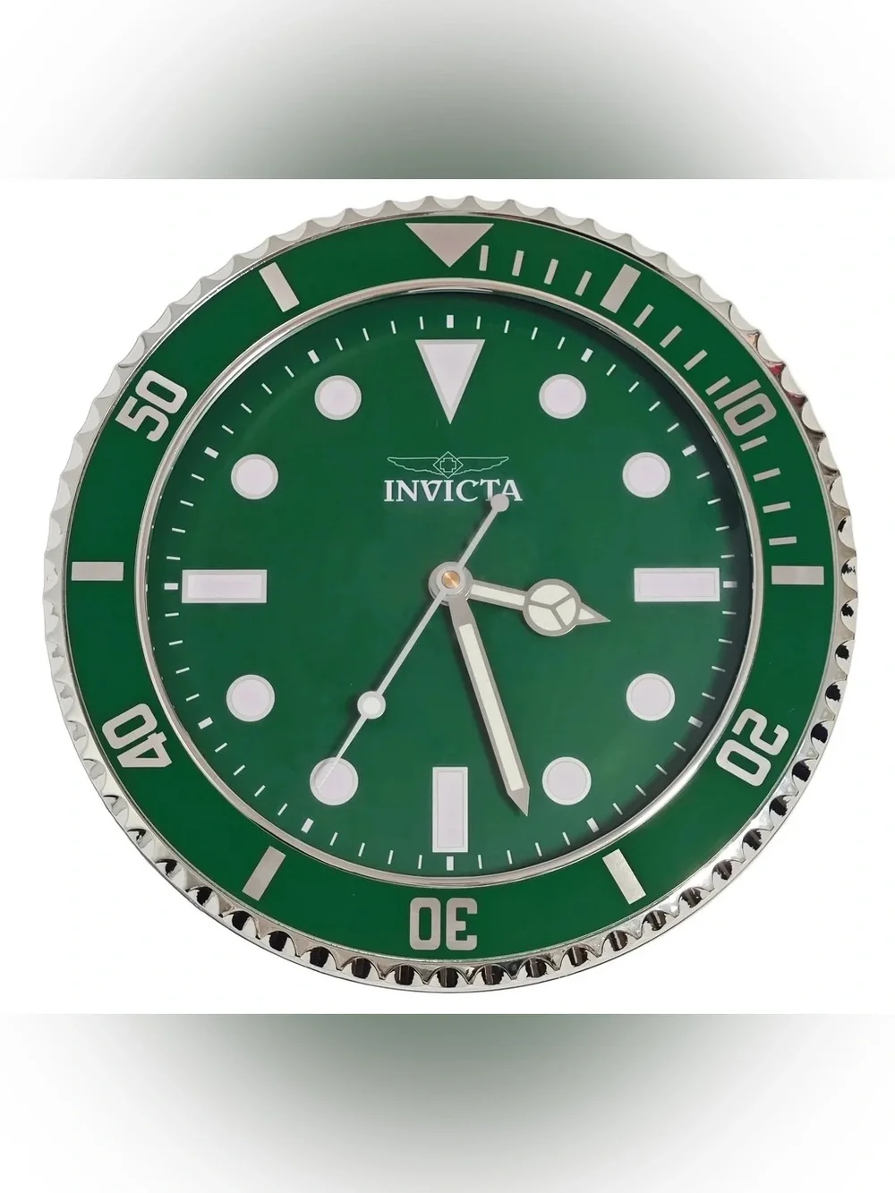 Invicta new wall